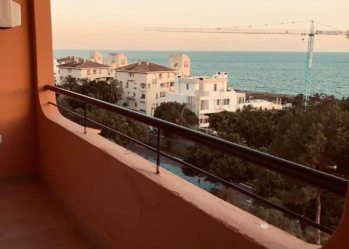 Playa Del Cristo * אסטפונה