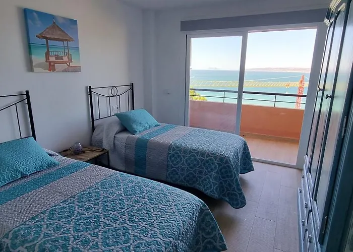 Playa Del Cristo エステポナ